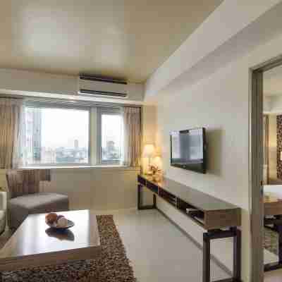 Quest Hotel & Conference Center Cebu Rooms