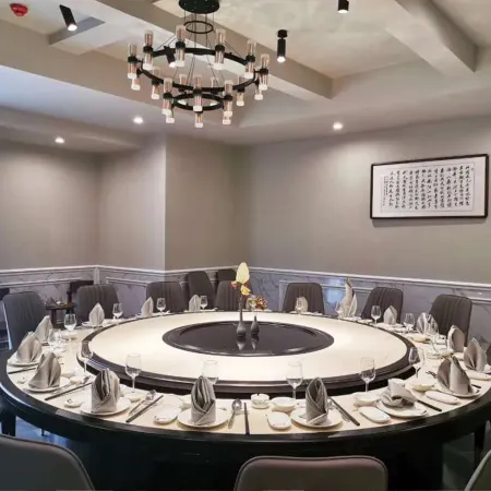 Jiabei Hotel (Haining Yintai City)