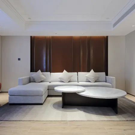 Xingtai Business Hotel