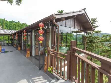 Fuzhou Guleng Bamboo Forest Hotel Отели рядом с достопримечательностью «The Gushan Spring Temple»