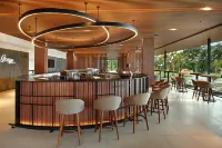 Royal Tulip Golf Resort Gunung Geulis - bar