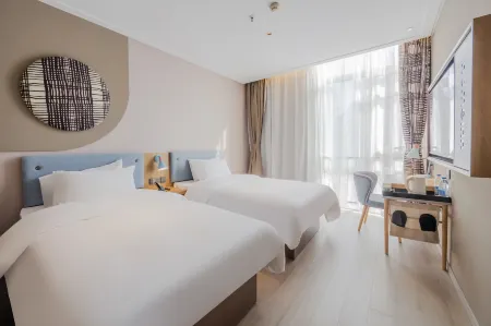 Homeinn · neo (Shanghai Nanjing Road Pedestrian Street Huanghe Road)