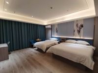 星程酒店(喀什迎宾大道店) - 零压高级双床房