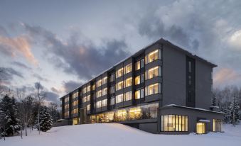 Higashiyama Niseko Village, a Ritz-Carlton Reserve