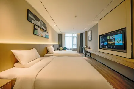 Merlinhod Hotel (Xianyang Sanyuan Bus Station) Отели рядом с достопримечательностью «Sanyuan City God Temple»