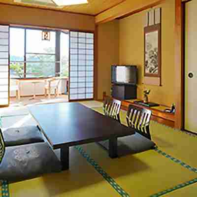 Menard Aoyama Resort Wafukan Utatsukasa Rooms