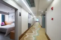 Aifeel Hotel (Nujiang Riverside Plaza)