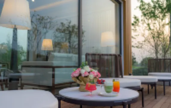 月隱花·美宿（成都新都店）