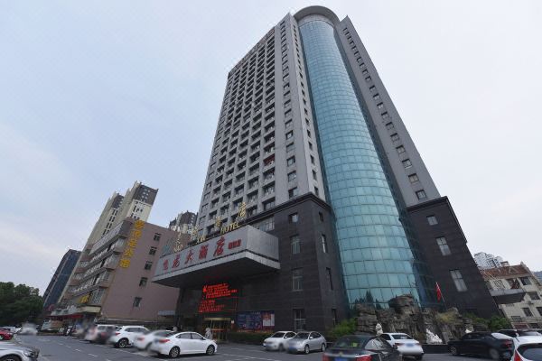 曼斯顿尚品酒店(合肥海恒步行街南艳湖店)
