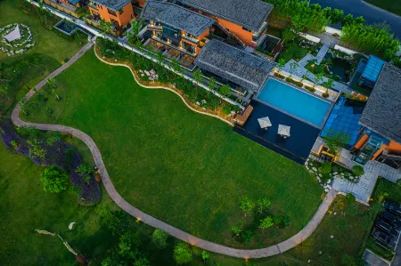 Jiuyan Bird's Nest Hotel Отели рядом с достопримечательностью «Anji Library»