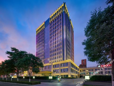 赤峰塞倫蓋蒂ホテル