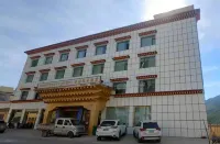Yushu Pucuo Daji Hotel