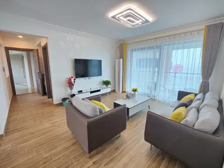 Huidong Yinghai Holiday Hotel Отели рядом с достопримечательностью «Shili Yintan (Shili Silver Beach)»