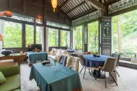 Dujiangyan Qingcheng Back Hill Liaoyuan B&B Hotels in Dujiangyan