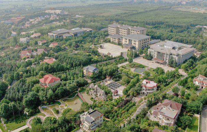 Cixian Yiquan Lake Hotel