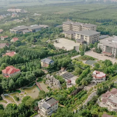Cixian Yiquan Lake Hotel Hotels near Drum Tower
