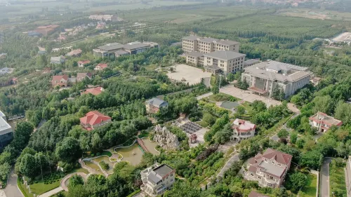 Cixian Yiquan Lake Hotel Hotel di Ci County