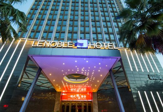 赣州蓝璞酒店（市政府九方购物中心店）外景图