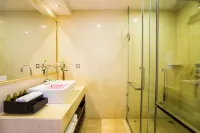 Best Western Chinatown Hotel Yangon - Parvekkeita