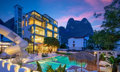 Orange white Vacation Homestay
