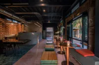Qinyuan old locust tree home stay Hotels in Qinyuan