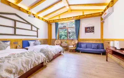 Cuopu Lingka Manor Hotel Hotels near Lieyi Tunnel