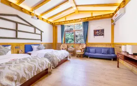 Cuopu Lingka Manor Hotel Отели рядом с достопримечательностью «Hot Spring Boiled Tibetan Eggs»