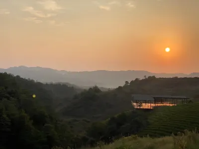 The Homecoming Valley