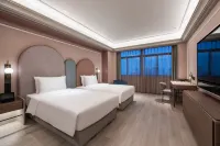 Mercure Changshu Riverside Hotel
