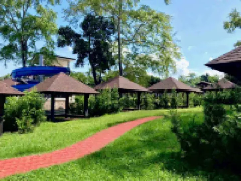Costa Azalea Crusoe Cabins 鄰近薩瑪律的酒店
