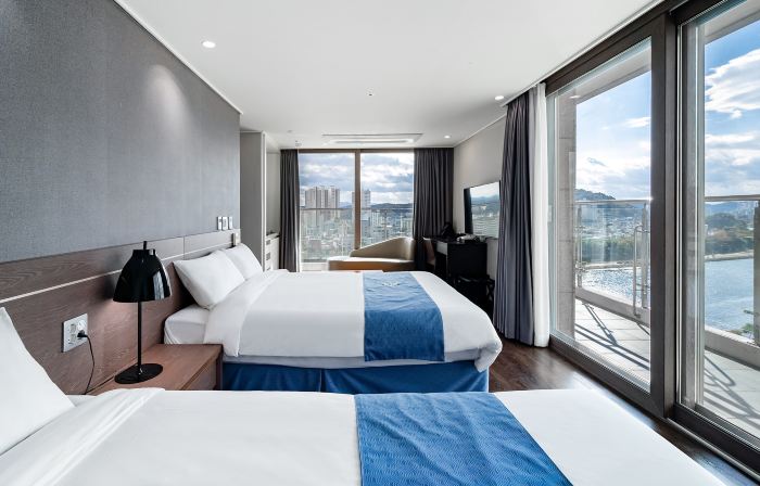 Jinju Golden Tulip Hotel Namgang