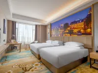 Vienna International Hotel (Nanhua Wanbo Store, Qujiang,Shaoguan) Hotel dekat Shaoguan Railway Station