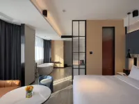 FUNGEE Hotel (Huaihe Road Pedestrian Street Yintai Center, Hefei) Hotels near Luyang