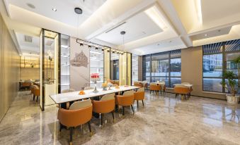 Atour Hotel Huai'an Suning Plaza Dazhi Road
