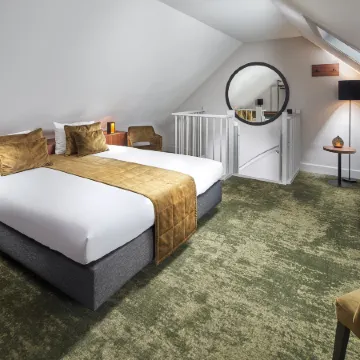 Boutique Hotel First City Отели рядом с достопримечательностью «Гаага»