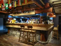 Summer in Litang · Starry Sky Courtyard