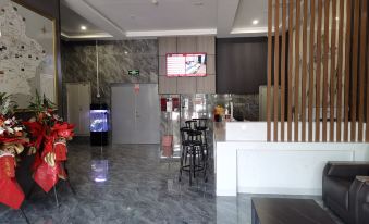 Kuqa Tiancheng Hotel (Jinqiao Taikoo Li)