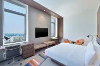 Aloft Dubai Airport Hotels in Dubai International Airport