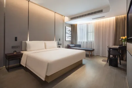 Nantong Tongzhou Jinsha Atour Hotel