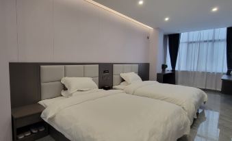 Yihe Hotel (Dali Dongfu Square)