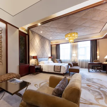 Richmond Grand Hotel