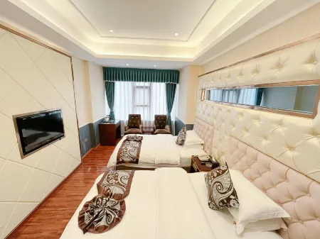 Quxian Dihao Business Hotel Отели рядом с достопримечательностью «Wenfeng Mountain Cultural Tourism Scenic Area»