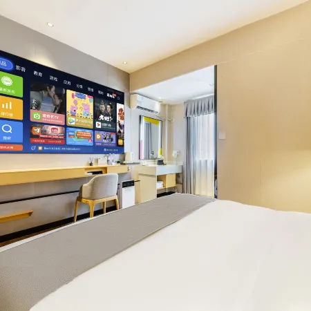 Maoming Baizhu Hotel (Gaozhou Pedestrian Street)