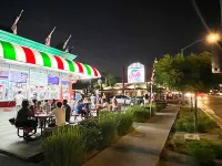 Bposhtels Anaheim - Quầy bar