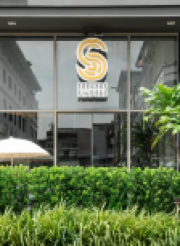 Seekers Finders Rama IV Hotel SureStay Collection by BW Hotels in der Nähe von FYI CENTER