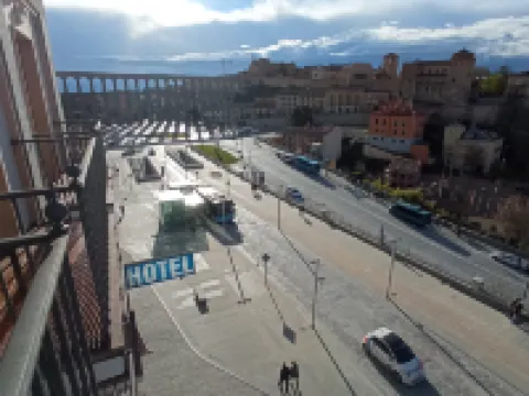 Hotel ELE Acueducto Hotels in Segovia