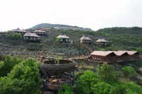 Huaduli Huawu Holiday Camp Hotels in Qianxi