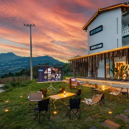 Zhanyu Shanju·Jiangjing Designer Homestay