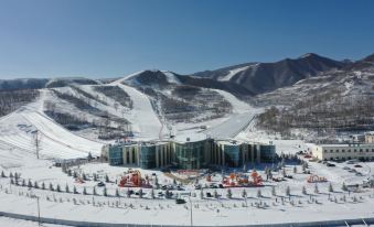 Yuan Yahao International Ski Resort