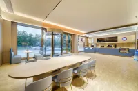 HanTing Hotel (Deqingzhan Xiazhuhu Wetland Park)